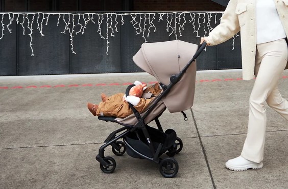 Kolay Taşınan Bebek Arabası Seçme Rehberi
